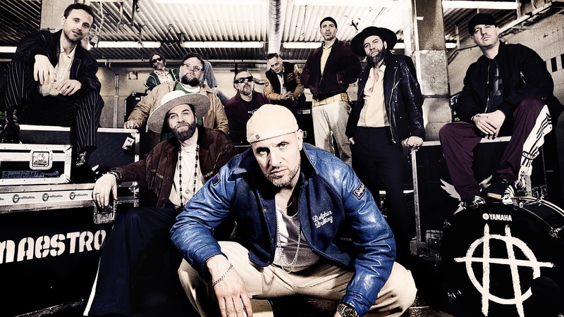 Bild på medlemmarna i bandet Hoffmaestro